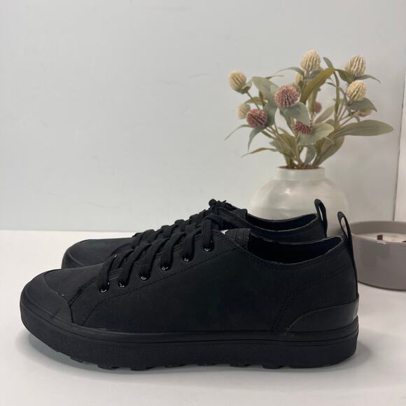Sorel Metro II Low Top Suede Waterproof Sneaker Black/Sea Men\'s 10 Tried On main image 7